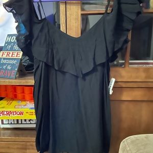 Old Navy black shirt